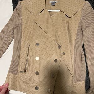 COPY - Super cute tan jacket